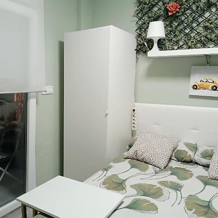 Habitaciones2 Renfe Alicante Kültér fotó